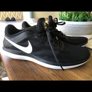Nike Flex 2016 RUN - size 9.5